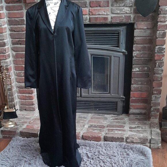 Tahari Long Coat - Picture 1 of 9